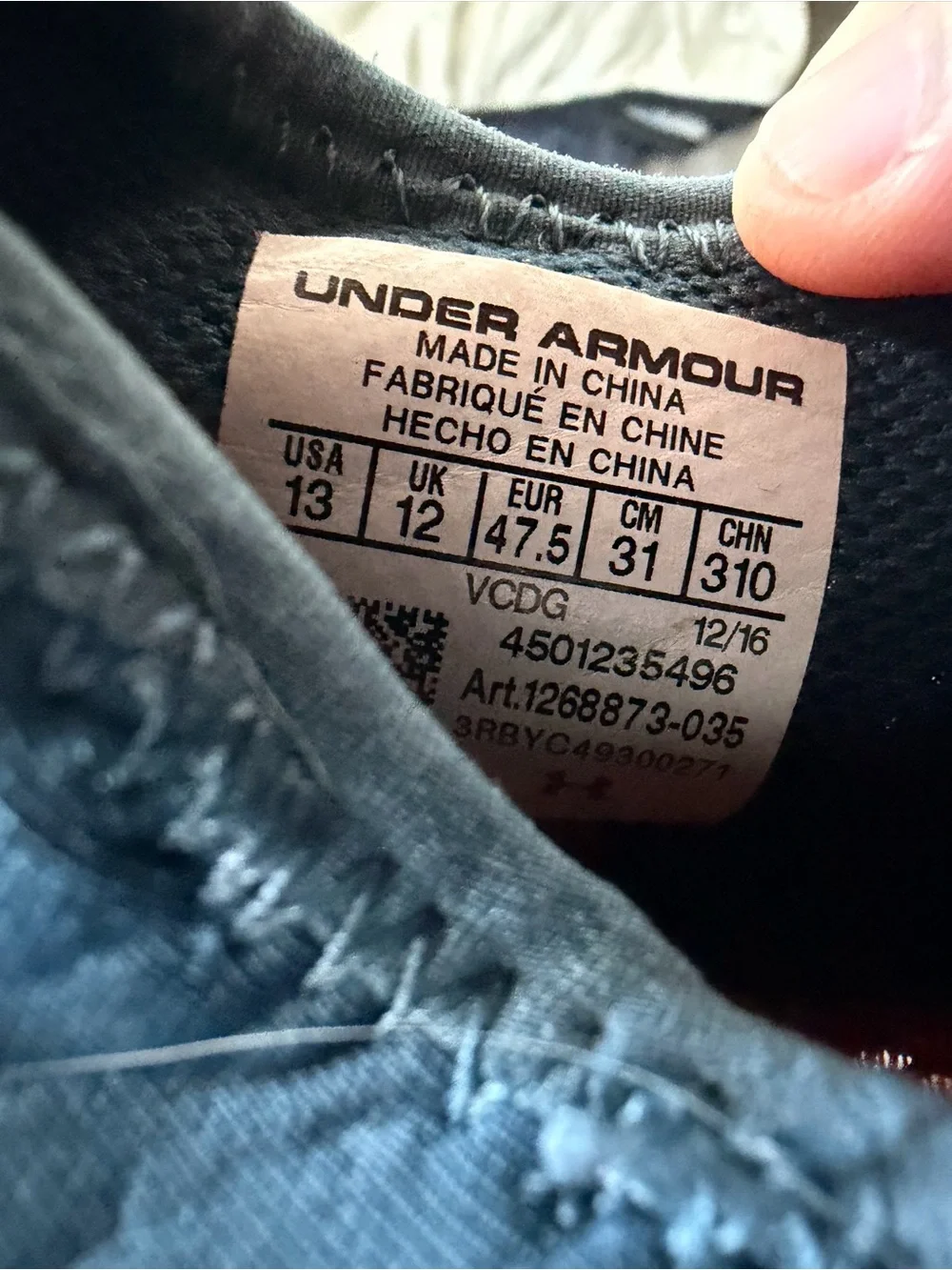 Under Armour Men's Size 13 Slip-On Low Top Athletic
